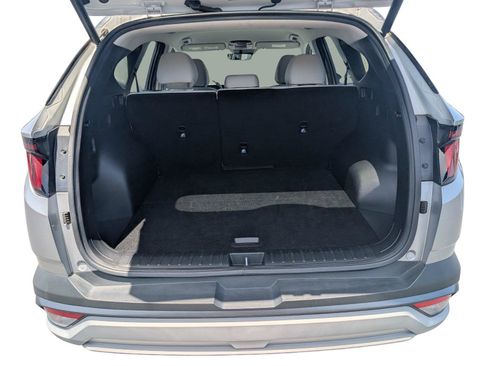 Used 2025 Hyundai Tucson SEL FWD image 34
