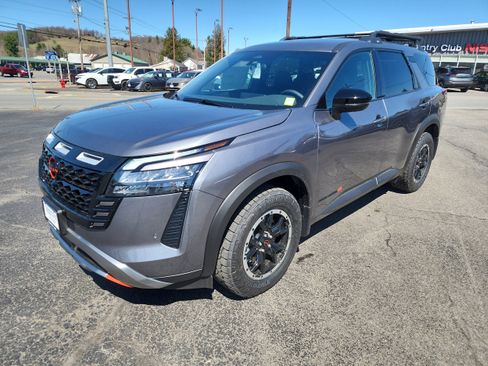 New 2026 Nissan Pathfinder Rock Creek image 4