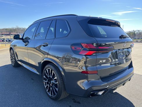 Used 2026 BMW X5 xDrive50e w/ M Sport Package image 7