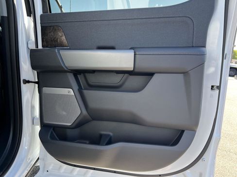 New 2026 Ford F350 Lariat AWD/4WD image 23