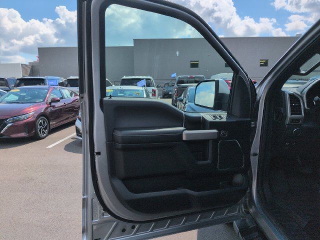 Used 2020 Ford F150 Lariat w/ Equipment Group 502A Luxury AWD/4WD image 21