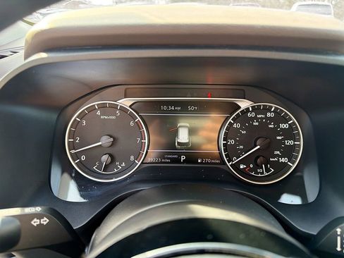 Used 2023 Nissan Rogue SV image 40