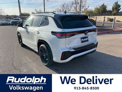 New 2026 Volkswagen Tiguan SE R-Line image 3