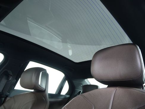 Certified 2023 BMW 760i xDrive w/ Executive Package image 11