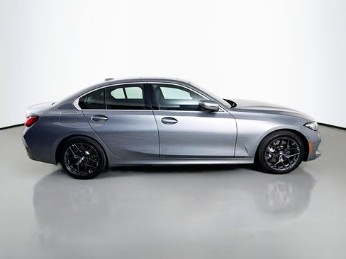 Used 2025 BMW 330i Sedan image 11