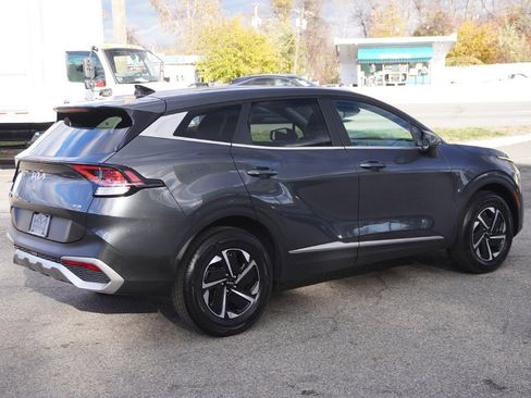Used 2023 Kia Sportage LX image 9