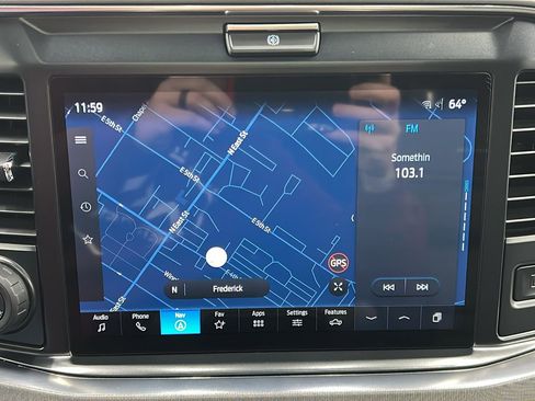 Used 2025 Ford F250 Platinum image 23