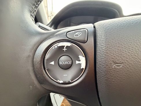 Used 2013 Honda Accord EX-L image 38