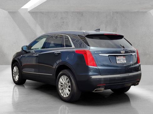 Used 2019 Cadillac XT5 FWD image 6