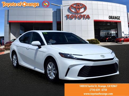 Used 2026 Toyota Camry LE FWD image 1