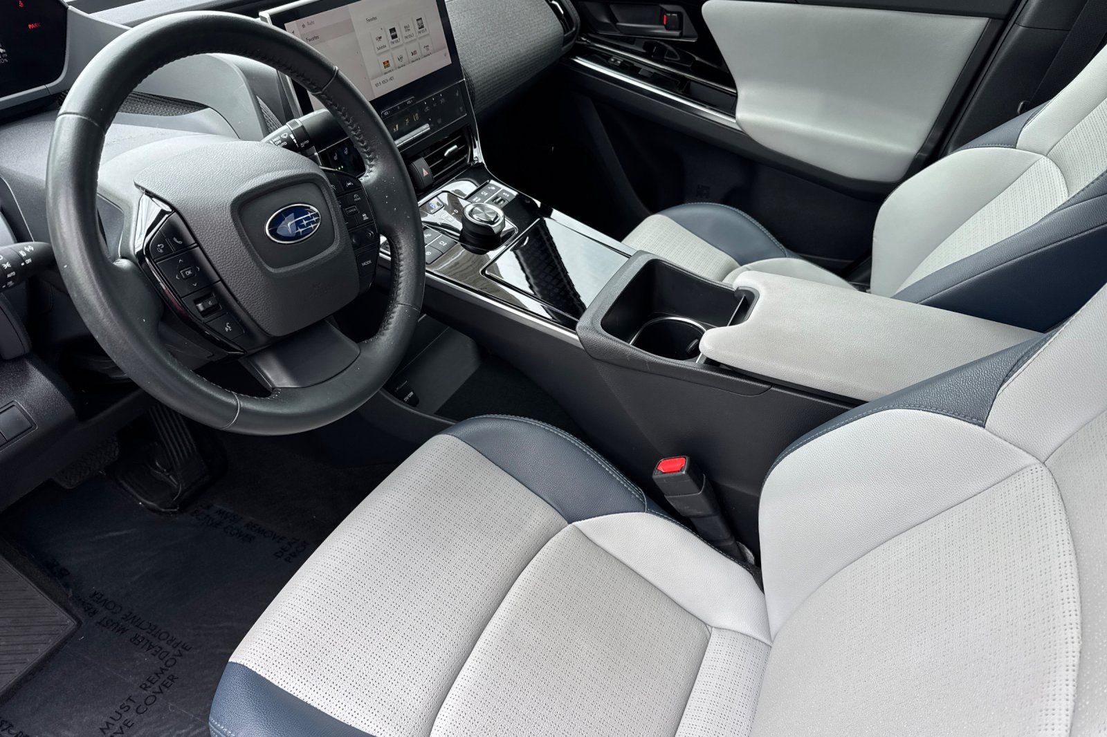 Used 2023 Subaru Solterra AWD image 10