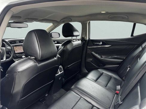 Used 2022 Nissan Maxima SV w/ Floor Mat Group image 34