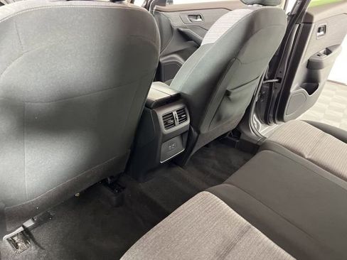 Used 2023 Nissan Rogue SV AWD/4WD image 44