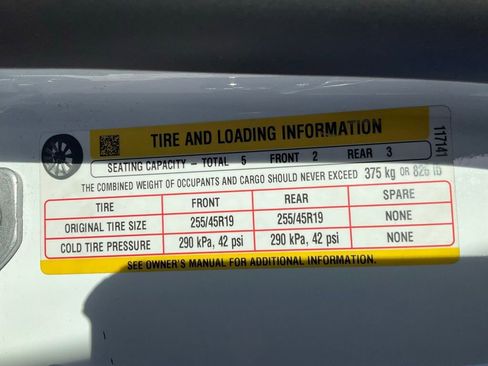 Used 2021 Tesla Model Y Long Range image 21