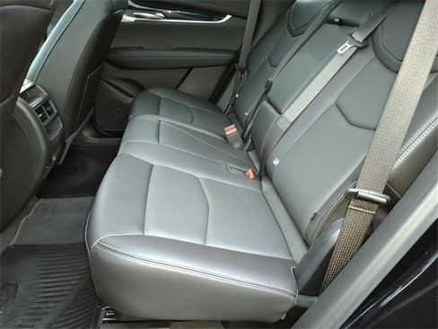 Certified 2025 Cadillac XT5 Premium Luxury image 11