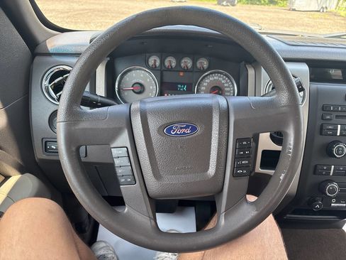 Used 2010 Ford F150 XLT RWD image 24