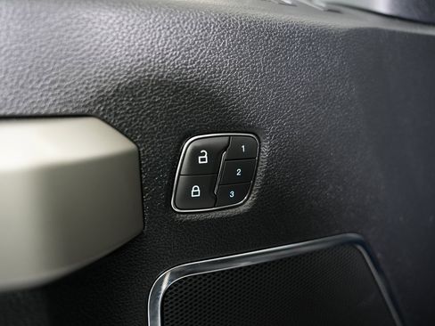 Used 2019 Ford F350 Lariat w/ Lariat Ultimate Package image 50