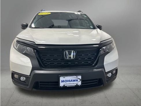 Used 2019 Honda Passport EX-L image 2