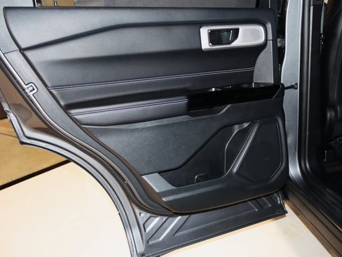 Used 2022 Ford Explorer ST w/ Equipment Group 401A image 55