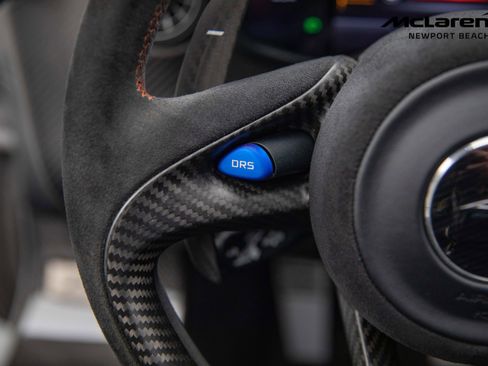 Used 2015 McLaren P1 RWD image 39