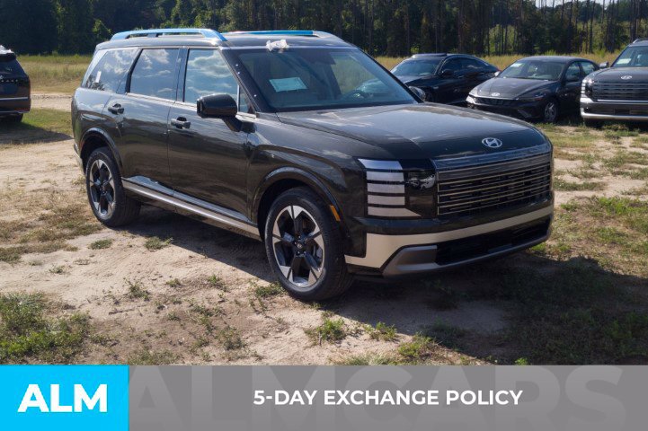 Certified 2026 Hyundai Palisade Limited FWD image 3