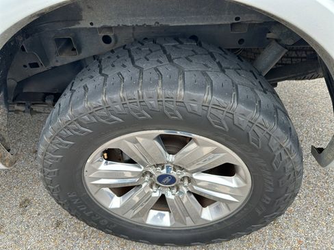 Used 2016 Ford F150 Lariat AWD/4WD image 4