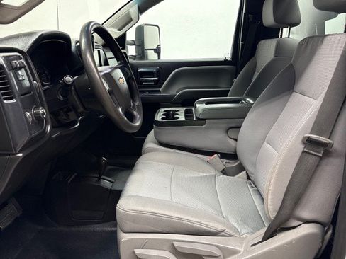 Used 2019 Chevrolet Silverado 3500 W/T w/ WT Convenience Package AWD/4WD image 31