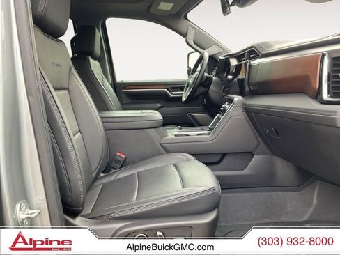 Used 2025 GMC Sierra 3500 Denali w/ Denali Reserve Package image 15