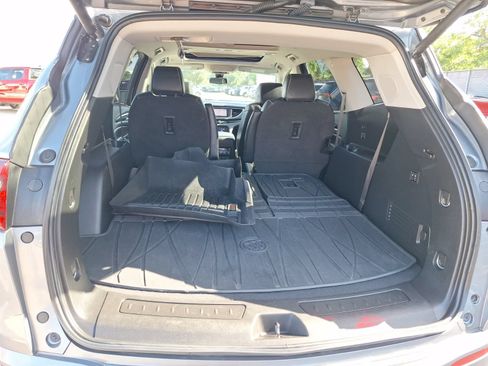 Used 2020 Buick Enclave Avenir FWD image 38