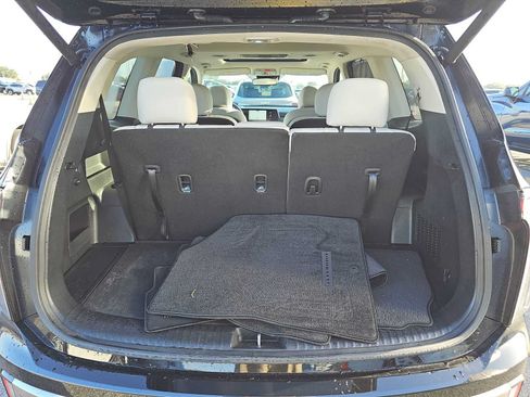 Used 2025 Kia Telluride EX w/ EX Captain's Chair Package FWD image 7