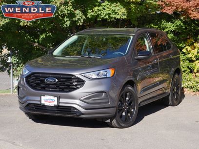 Certified 2023 Ford Edge SE w/ Black Appearance Package