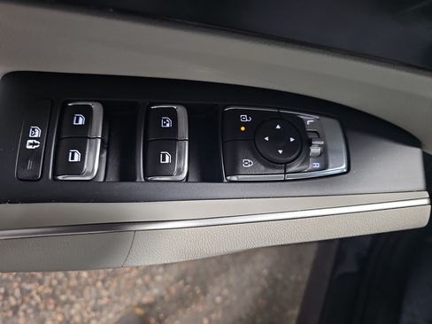 Used 2025 Kia Sorento EX w/ Panoramic Sunroof Package FWD image 28