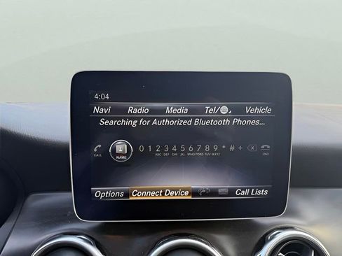 Used 2018 Mercedes-Benz GLA 250 4MATIC image 18