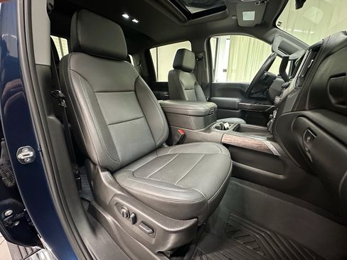 Certified 2023 Chevrolet Silverado 2500 LTZ w/ LTZ Premium Package image 22