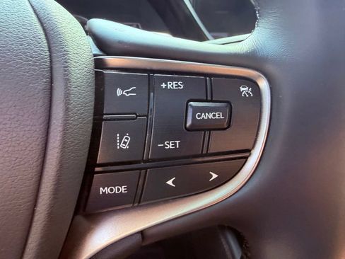 Certified 2025 Lexus ES 350 w/ Premium Package FWD image 21