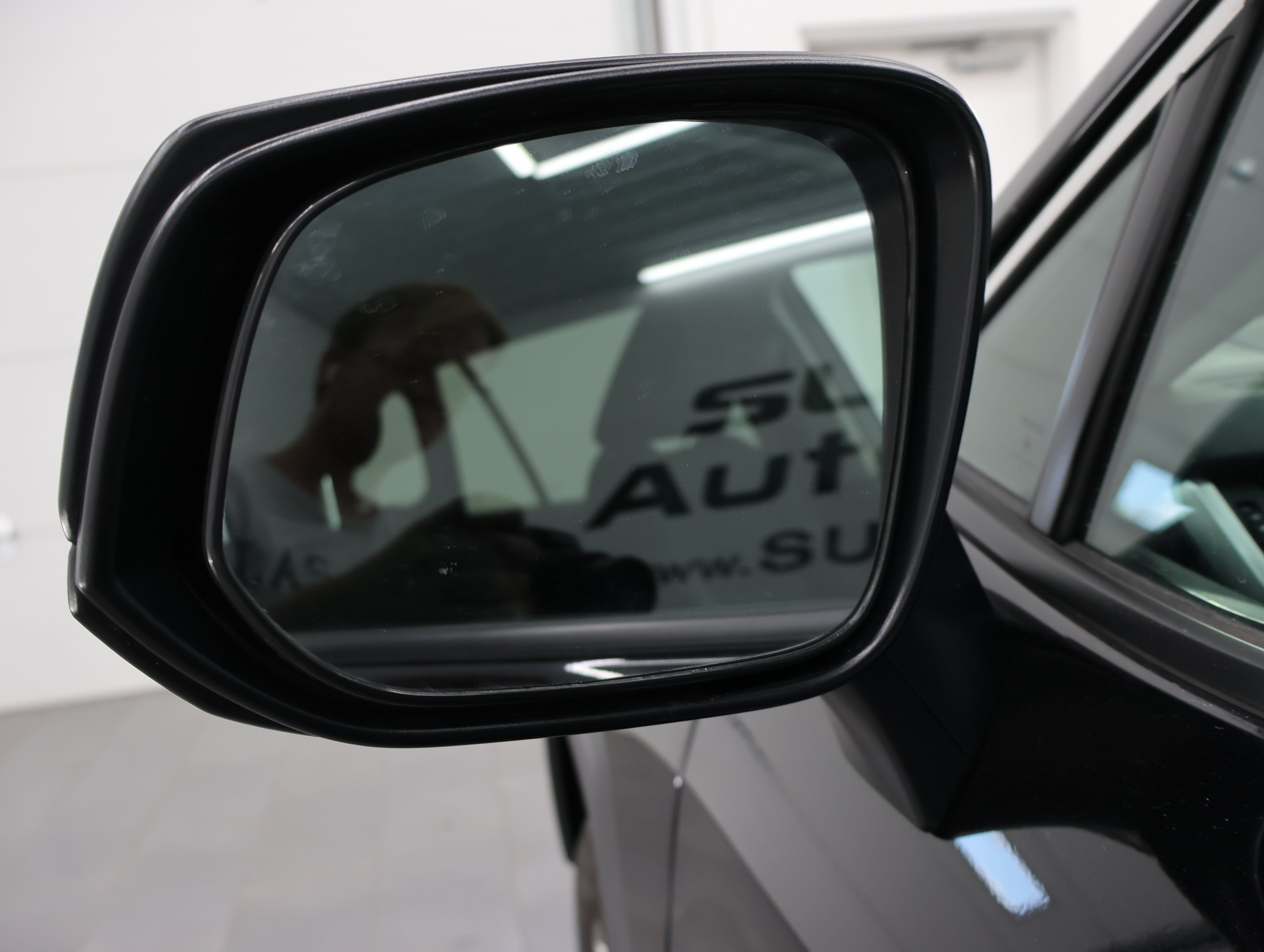 Used 2025 Toyota RAV4 LE AWD/4WD image 36