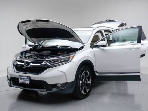 Used 2019 Honda CR-V Touring image 17