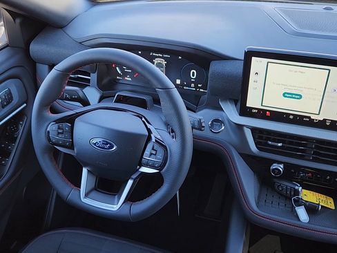 New 2025 Ford Explorer ST-Line w/ Premium Package image 5