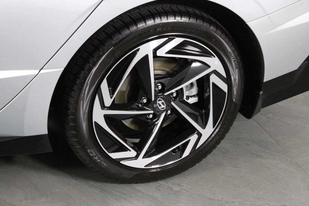 Certified 2026 Hyundai Sonata SEL FWD image 13