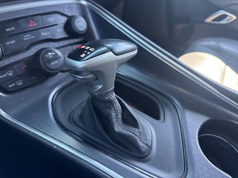 Used 2017 Dodge Challenger SXT Plus image 22