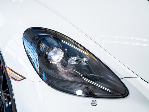 Used 2019 Porsche 718 Boxster image 21