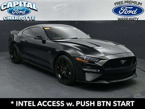Used 2018 Ford Mustang GT RWD image 4