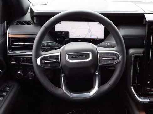 New 2026 GMC Yukon XL Denali w/ Sun & Power Step Package image 9