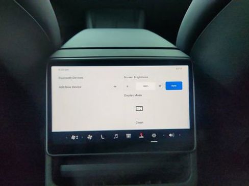 Used 2025 Tesla Model 3 Long Range image 53