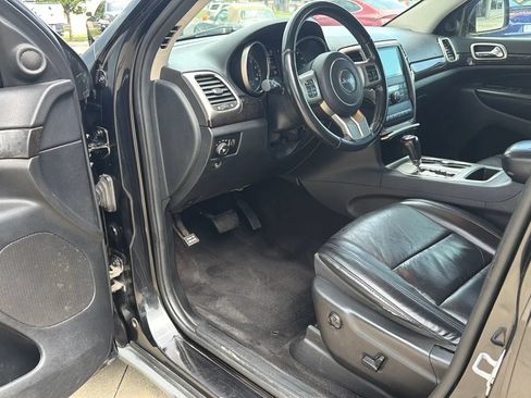 Used 2011 Jeep Grand Cherokee Laredo AWD/4WD image 83