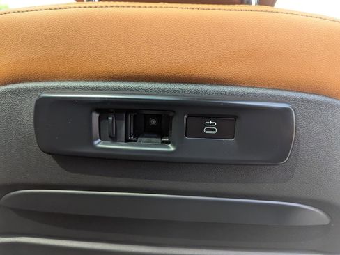 Used 2022 BMW X7 xDrive40i w/ Luxury Seating Package AWD/4WD image 53