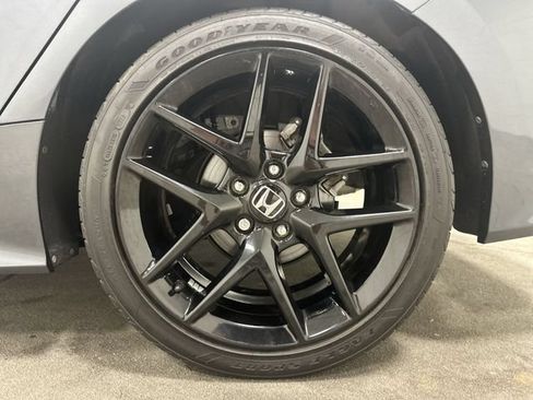Used 2024 Honda Civic Sport image 11