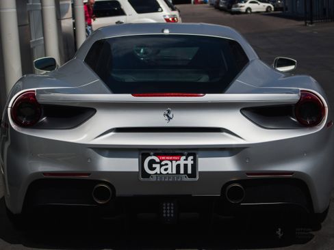 Certified 2016 Ferrari 488 GTB image 10