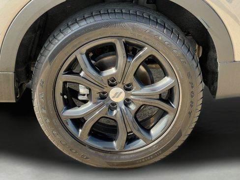 Used 2024 Dodge Hornet GT w/ GT Blacktop Package AWD/4WD image 11