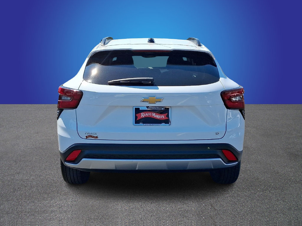 Used 2024 Chevrolet Trax LT FWD image 5